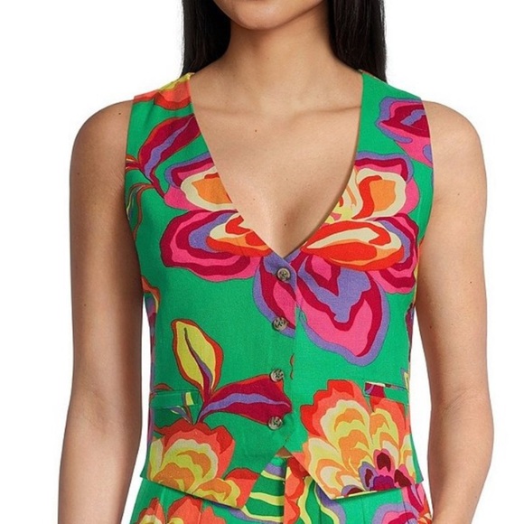 From GB, Floral Vest - Picture 3 of 9